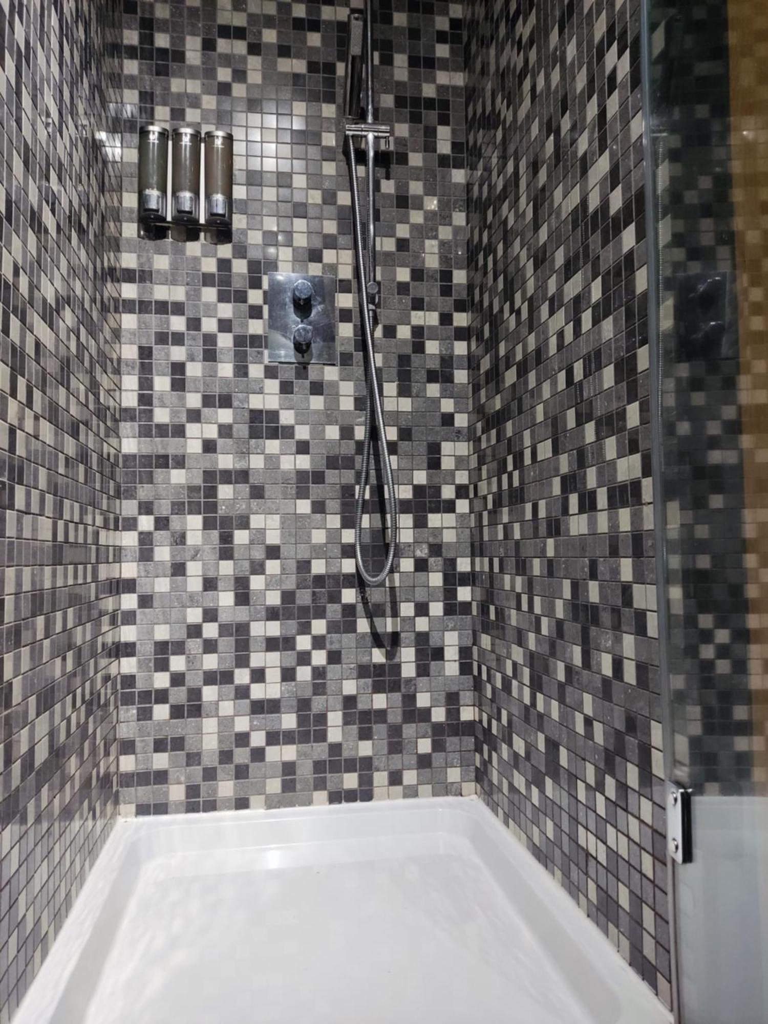 Apartamento nuevo en pleno centro de Vigo, 5 minutos Casco Vello Exterior foto